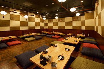 串焼きうまか市場 まるし さいたま新都心店の写真2