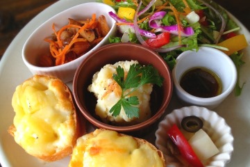 BOWLS cafeの写真1