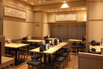 牛カツ専門店 京都勝牛 新宿小滝橋通店 の写真2