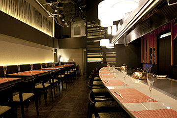 鉄板Diner JAKEN 新宿店の写真2