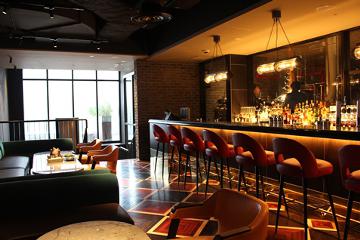 QUAYS pacific grillの写真1