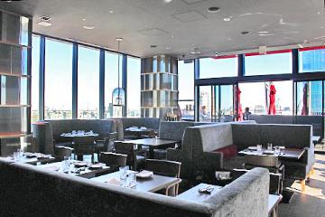 CE LA VI RESTAURANT ＆ SKY BARの写真1