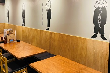 炭焼きBAR 心 ～COCORO～ 梅田東通り店の内観