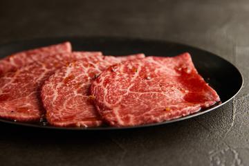 YAKINIKU MARUUSHI 銀座本店の写真1