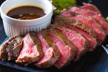 肉バル Bar&Grill motto 池袋 の写真1