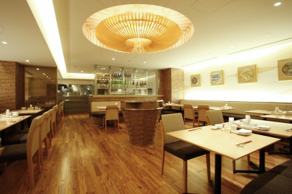 TOSA DINING おきゃくの写真1