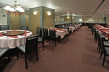 中国料理 古稀殿の広々とした店内