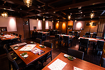 北の味紀行と地酒 北海道 国分寺南口駅前店の広々としたテーブル席