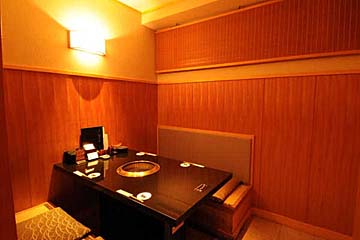 焼肉 いのうえ 花小金井本店のゆっくり寛ぎながら食事ができる掘り炬燵席