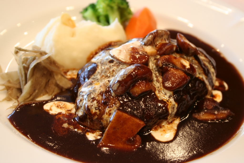 厳選洋食 さくらいのビーフ