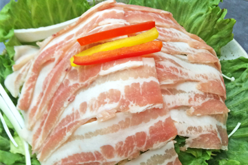 魚河岸料理の旨い店 味の上田の名物レタスしゃぶしゃぶ