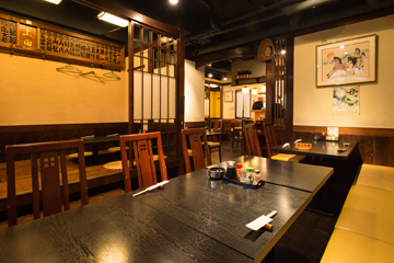 魚河岸料理の旨い店 味の上田の味の上田 店内