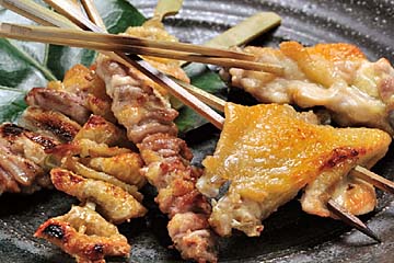 純系名古屋コーチン 鳥長 曽根崎店の鶏串盛り合わせ