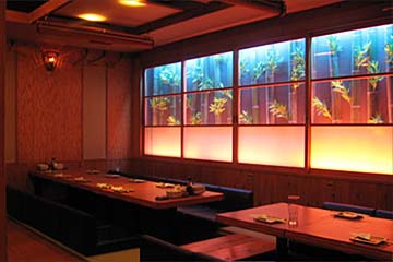東京酒BAL 塩梅 代々木八幡店の大人数でも収容可能な、広々とした個室席