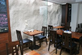 Grill＆Wine Dumvivaの写真1