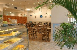 Taverna＆Bar ITALIANO Tharrosの写真1