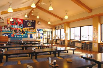 食事処 海鮮どんや とびしま