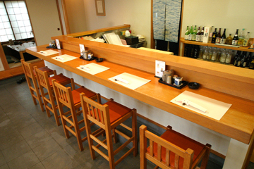 串揚げ 季恵の店内