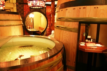 地酒 活烏賊 炭火肴 串焼 ゆるり。酒槽