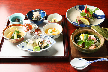 百足屋 本店