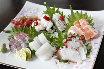 居酒屋 うたげの刺身