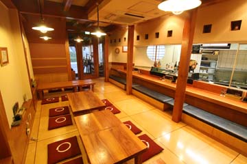 居酒屋 さかなばたけの店内