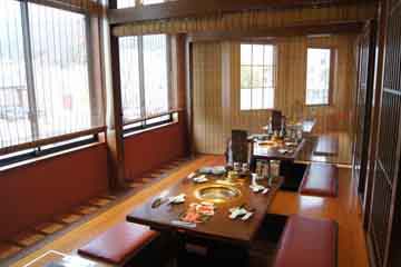 焼肉 じゃんじゃか 宇和島店