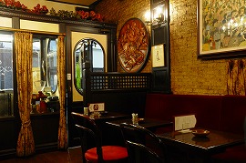 ローヤル珈琲店 本店の写真1