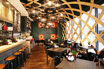 大連餃子基地 DALIAN 麻布十番店の写真1
