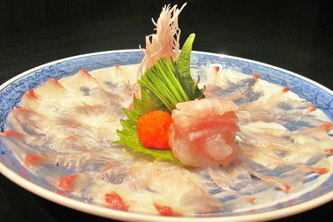 「魚料理 渋三吉成（サカナリョウリ シブサンヨシナリ）」の絶品「天然物 活〆平目」