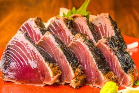 「わらやき屋 新宿」の料理例
