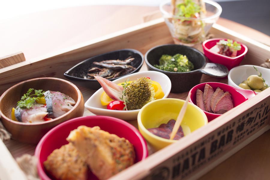 食通も太鼓判！神戸の絶品グルメ ！ 料理がウマいとテンションも上がる！