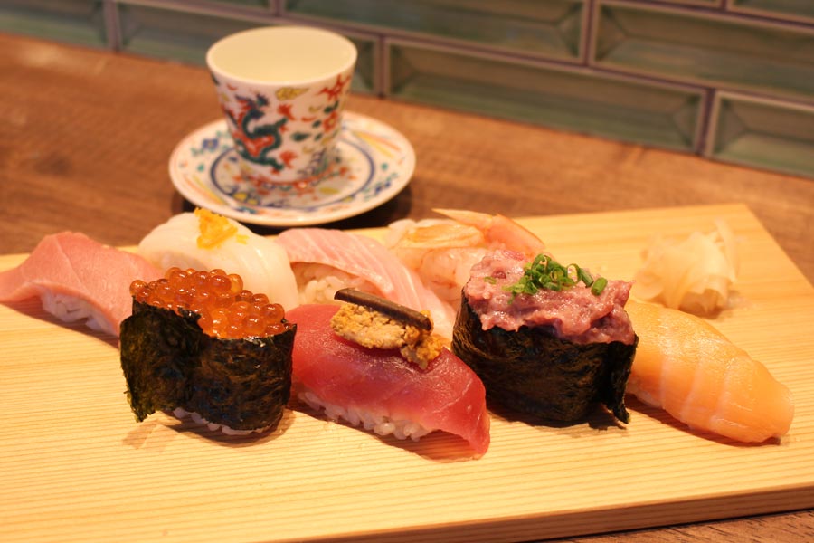 『東京大塚 のれん街』オープン！ はしご酒したい！全9店をご紹介