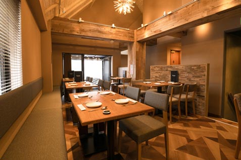 「Seafood bar Ermitage」の店内