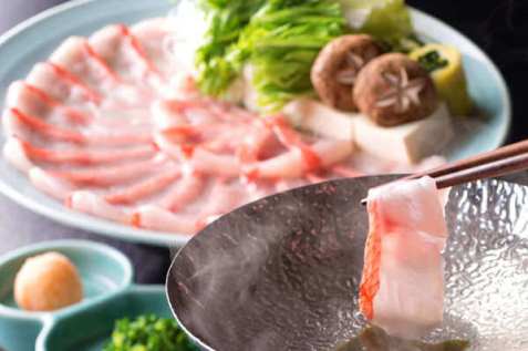 『鮮魚と和牛 満月はなれ』の海鮮しゃぶしゃぶ