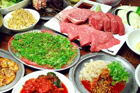 『焼肉 どんどん 北新地店』の「王道コース」