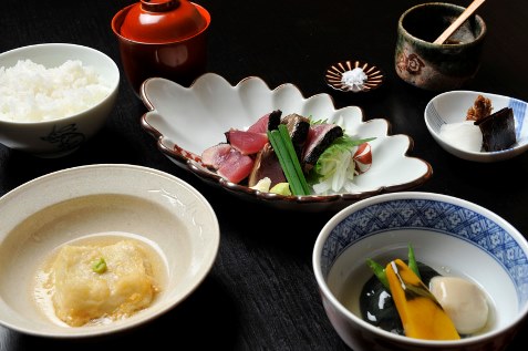 『ぎんざ 一ニ岐』のメニュー例