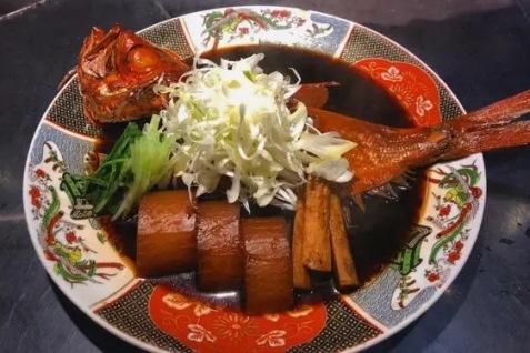 『わらやき屋 銀座』の煮付け