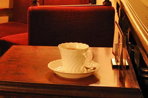 『ローヤル珈琲店 本店』の「オリジナルブレンド」