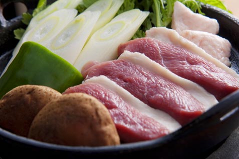 『あひ鴨一品 鳥安』のおすすめ「あひ鴨すき焼きコース」
