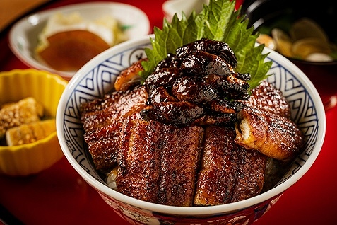 『炭焼 うな富士』の「うなぎ丼」