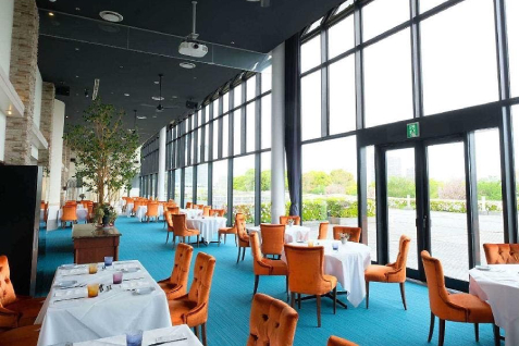 「Ristorante ATTIMO」の店内例