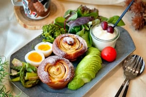 薔薇のりんごケーキ