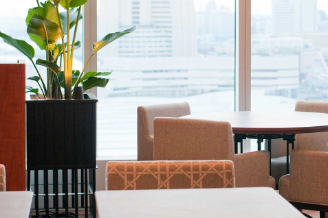 「Oriental Beach みなとみらい」の店内