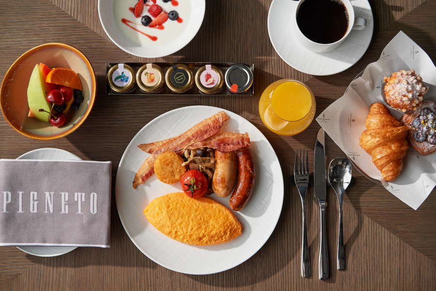 「PIGNETO(ピニェート)」の「コンチネンタル」モーニング