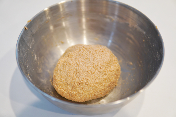 簡単に作れる全粒粉100％パンのレシピ