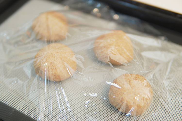 「全粒粉と豆乳のチョコパン」のレシピ