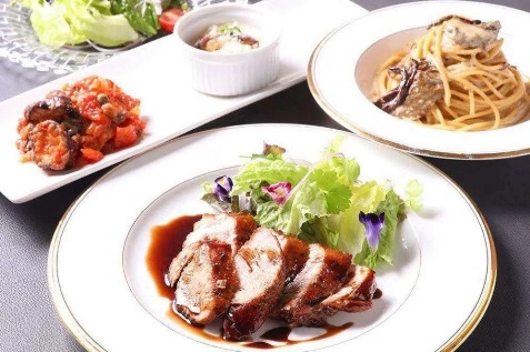 『IZUMI DINING』のコース