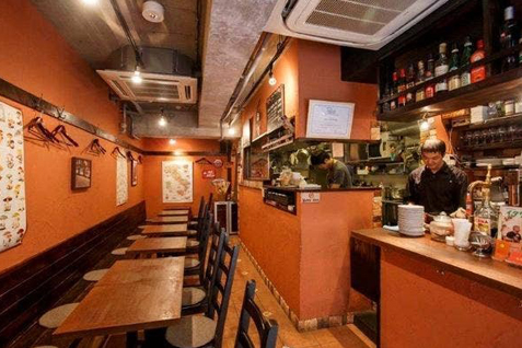 「オステリアバールヴィアポカポカ」店内イメージ