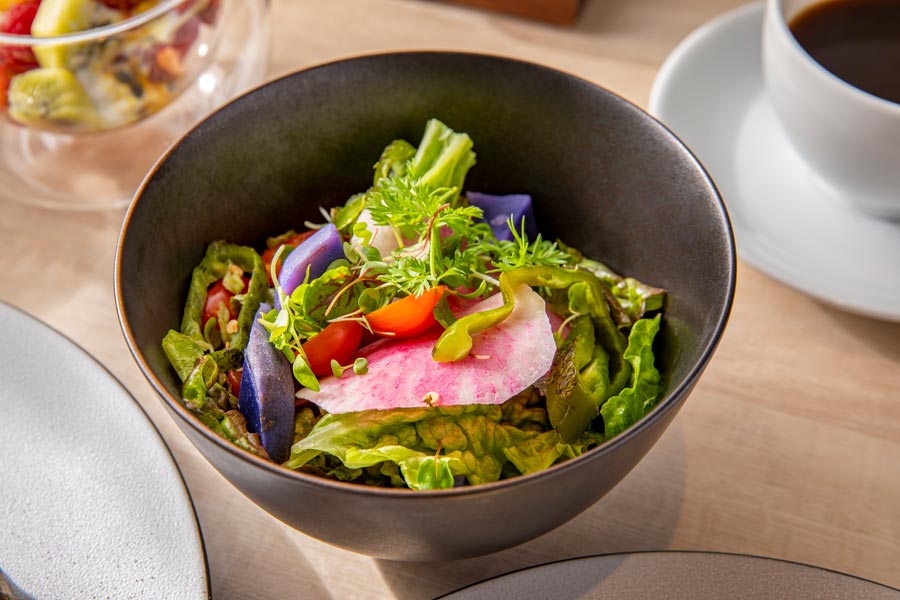 「District-Brasserie,Bar,Lounge」のモーニング